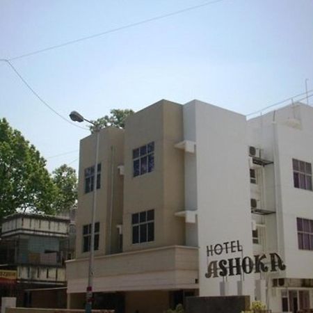 Hotel Ashoka, Pune Yerandwane Zewnętrze zdjęcie