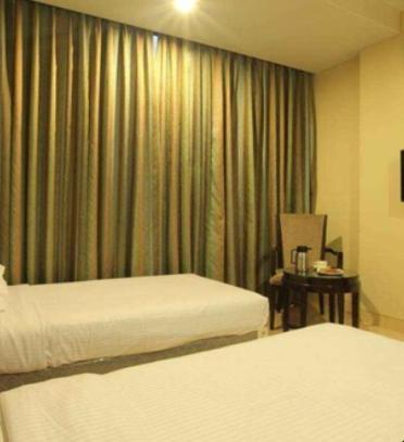 Hotel Ashoka, Pune Yerandwane Zewnętrze zdjęcie