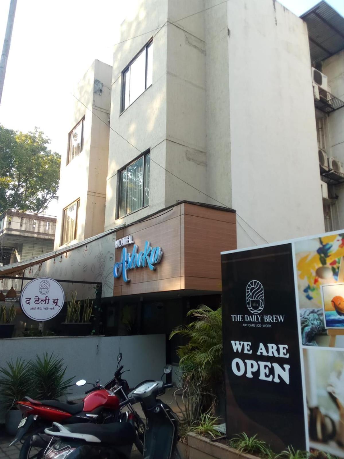 Hotel Ashoka, Pune Yerandwane Zewnętrze zdjęcie